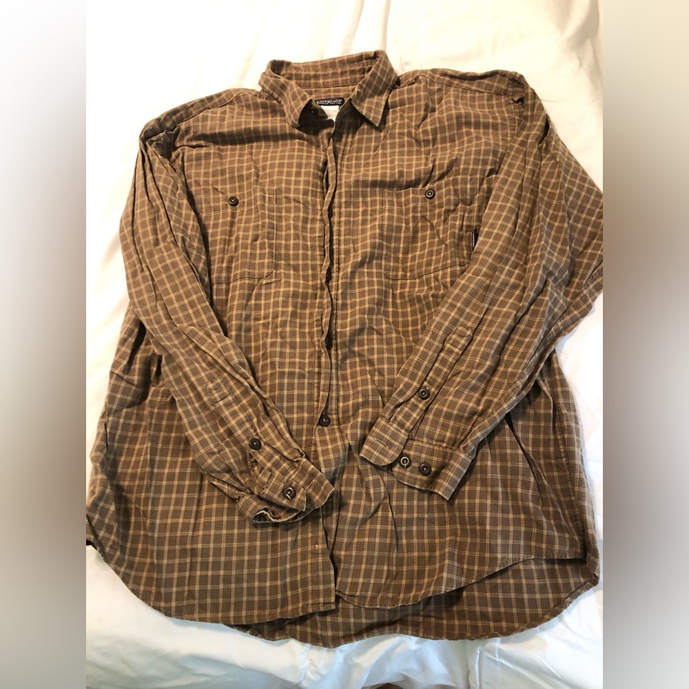 Vintage Patagonia Men's Light brown and white Plaid Button-Down Shirt